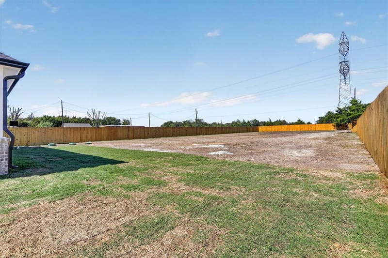 1657 Brookview Drive, Lancaster TX 75146 - Photo 36