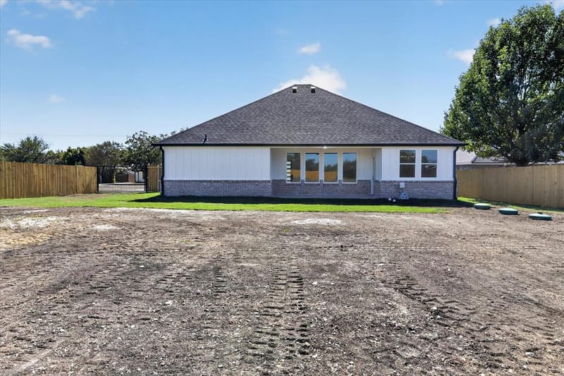 1657 Brookview Drive, Lancaster TX 75146 - Photo 34