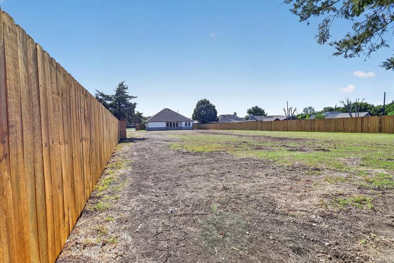 1657 Brookview Drive, Lancaster TX 75146 - Photo 33