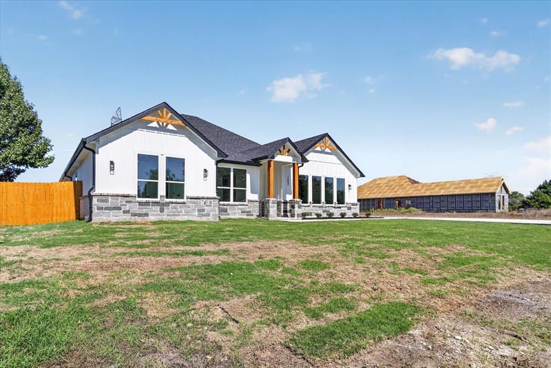 1657 Brookview Drive, Lancaster TX 75146 - Photo 37
