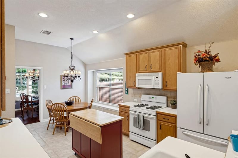 8201 Clear Bay, McKinney TX 75072 - Photo 10