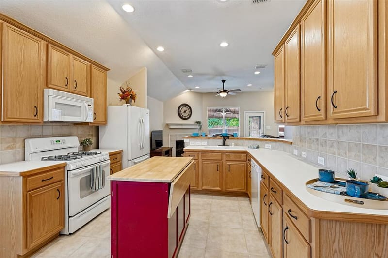 8201 Clear Bay, McKinney TX 75072 - Photo 8