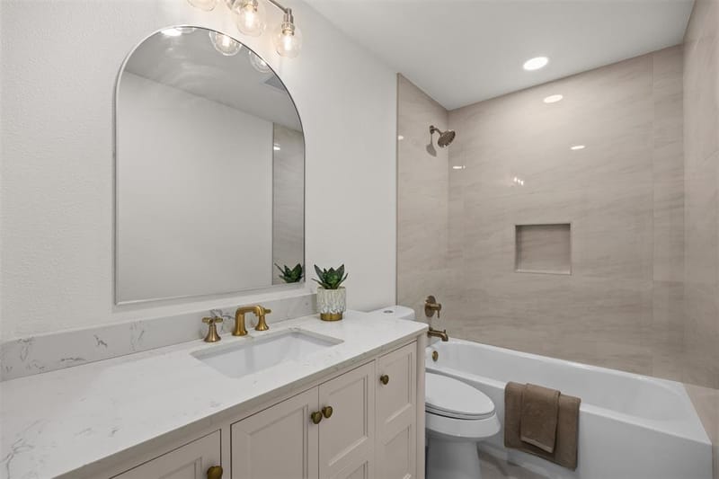 3106 Parker Street, Irving TX 75062 - Photo 12