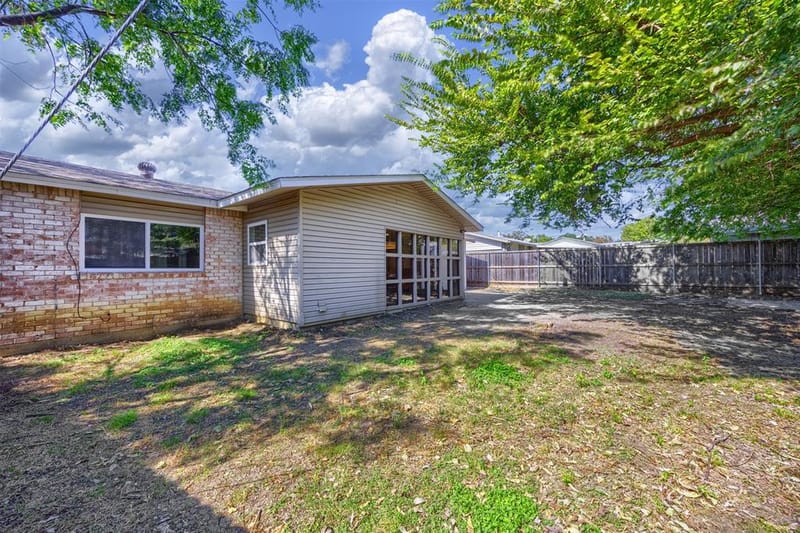 3106 Parker Street, Irving TX 75062 - Photo 26