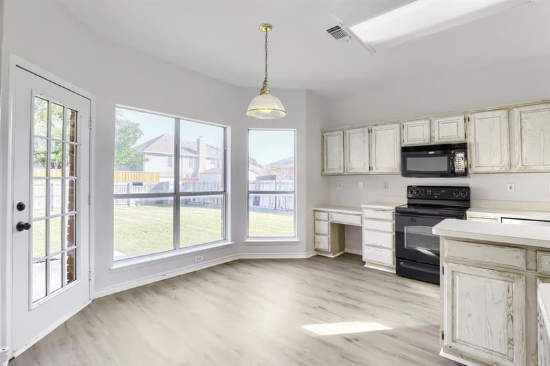 1313 Blue Jay Drive, Lewisville TX 75077 - Photo 12