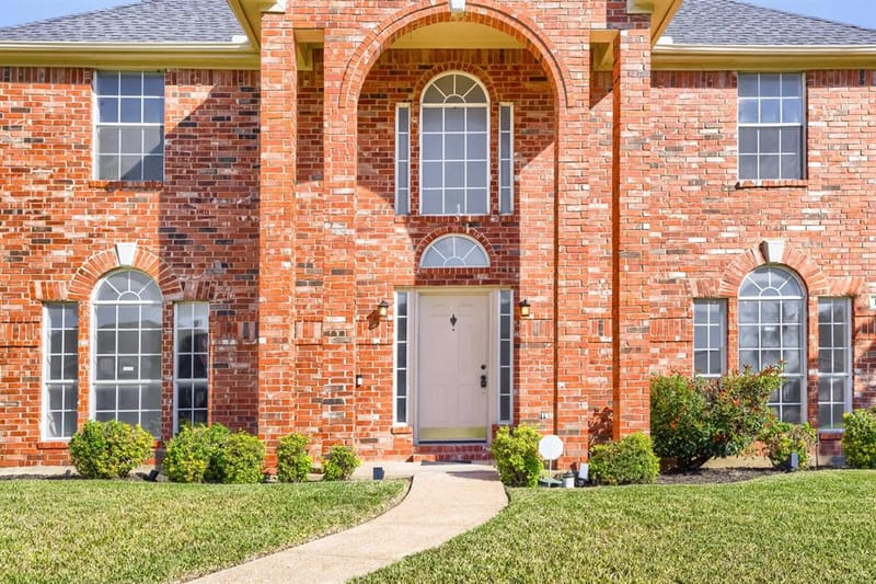 1313 Blue Jay Drive, Lewisville TX 75077 - Photo 3