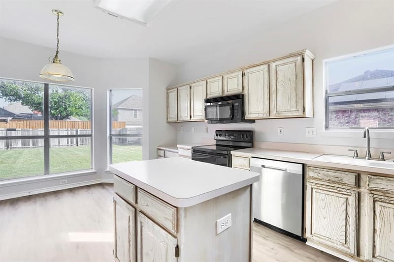 1313 Blue Jay Drive, Lewisville TX 75077 - Photo 11