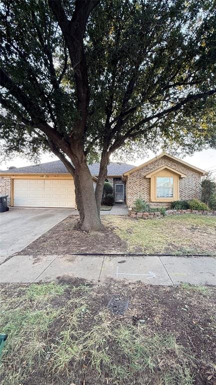 6200 Pierce Arrow Drive, Arlington TX 76001 - Photo 10
