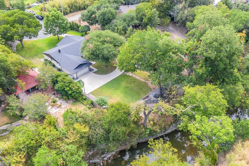 8559 S Mediterranean Circle, Dallas TX 75238 - Photo 35