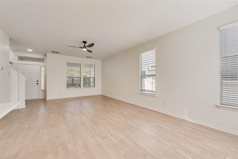 9854 Walnut Hill Drive, Providence Village TX 76227 - Photo 6