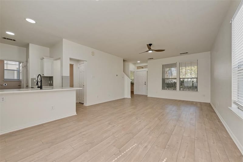 9854 Walnut Hill Drive, Providence Village TX 76227 - Photo 5