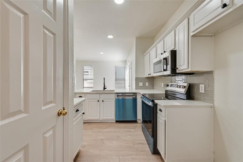 9854 Walnut Hill Drive, Providence Village TX 76227 - Photo 10