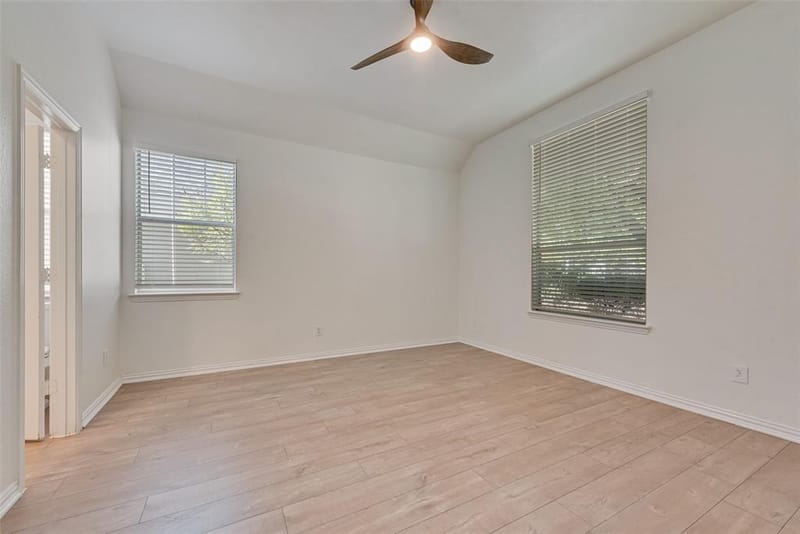 9854 Walnut Hill Drive, Providence Village TX 76227 - Photo 11