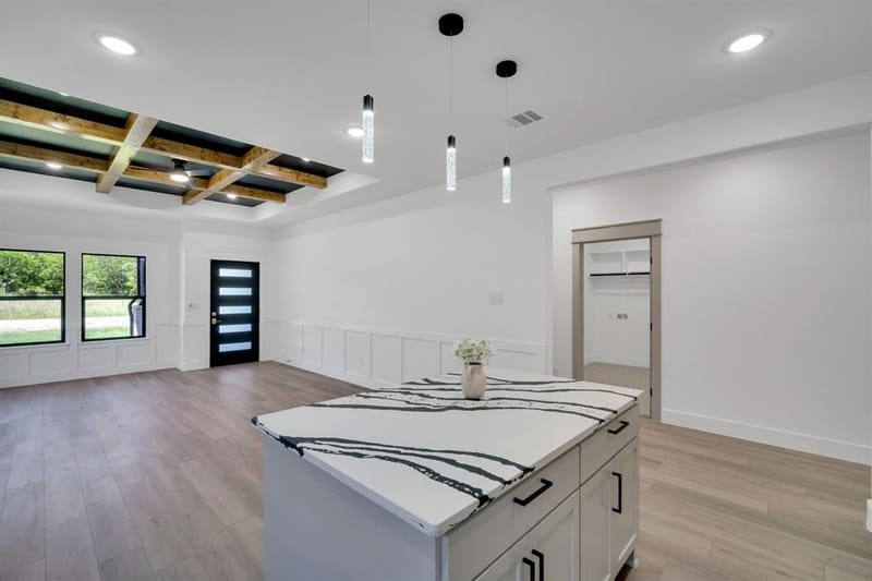 312 Matthew Street, Hillsboro TX 76645 - Photo 11