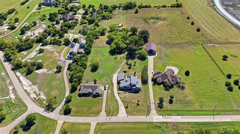 211 Hunter Pass, Waxahachie TX 75165 - Photo 34