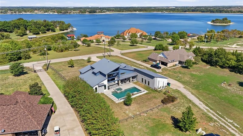 211 Hunter Pass, Waxahachie TX 75165 - Photo 33