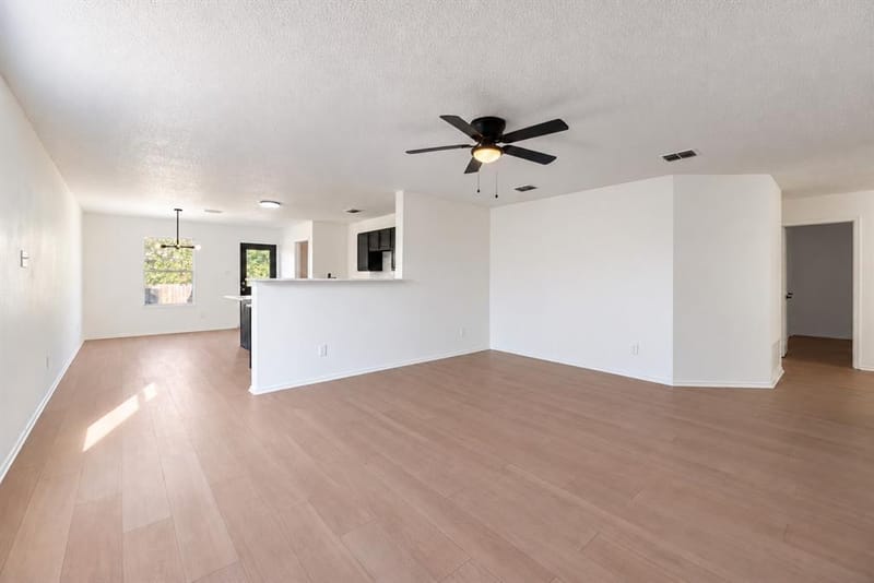 248 Meadowcrest Drive, Terrell TX 75160 - Photo 5