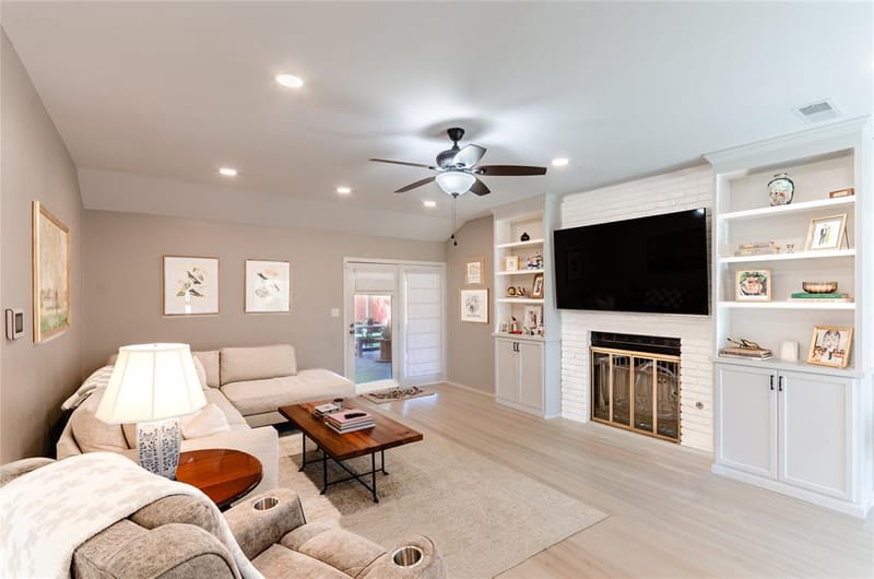703 Willow Brook Drive, Allen TX 75002 - Photo 3