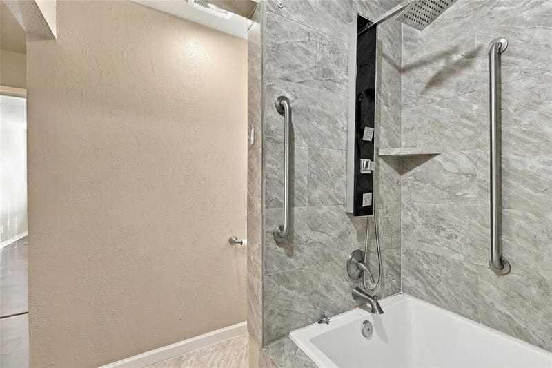 145 Hillside Lane, DeSoto TX 75115 - Photo 23