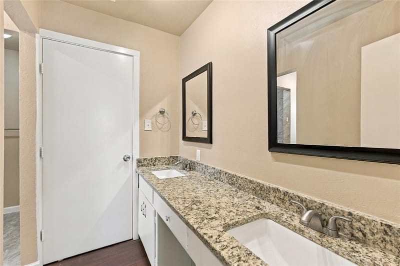 145 Hillside Lane, DeSoto TX 75115 - Photo 22