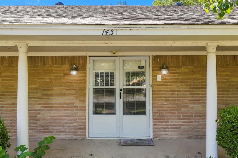 145 Hillside Lane, DeSoto TX 75115 - Photo 3