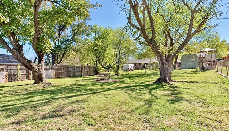 8829 Easley Street, White Settlement TX 76108 - Photo 12