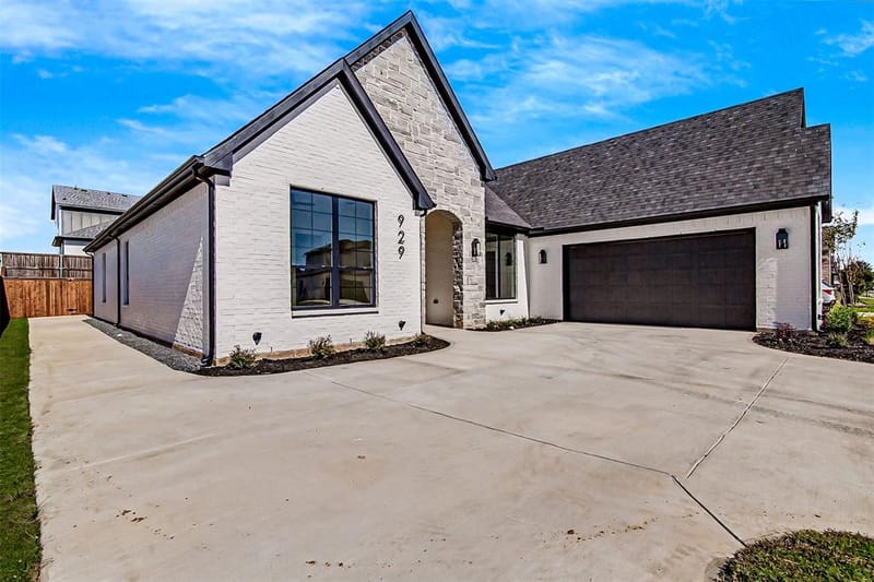 929 Claystone Ridge Drive, Fort Worth TX 76028 - Photo 35