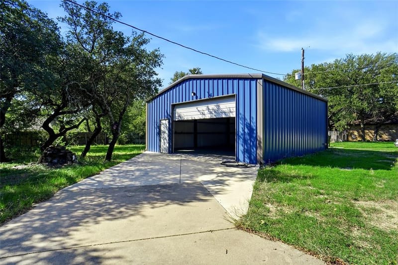 1556 Woodbee Court, Azle TX 76020 - Photo 13