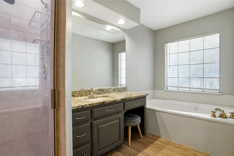 1556 Woodbee Court, Azle TX 76020 - Photo 7
