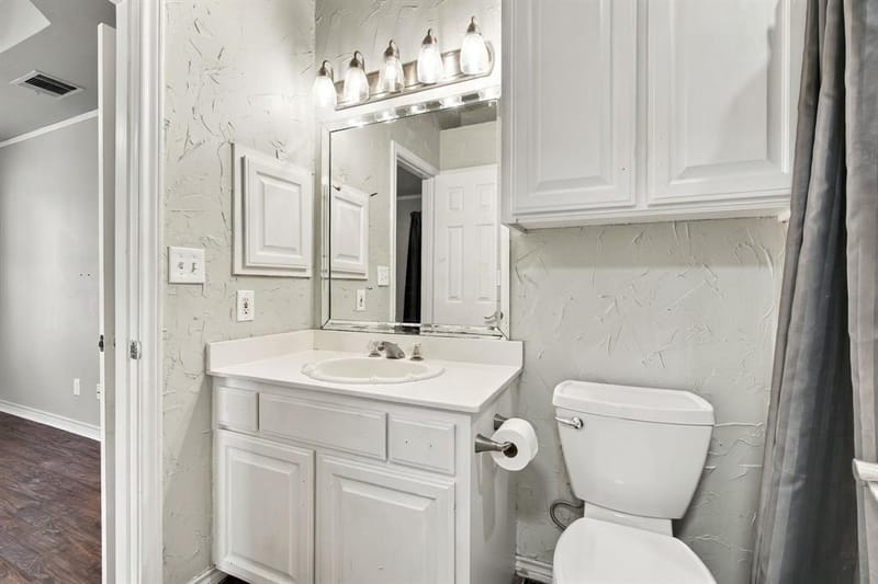 806 Oak Drive, Ennis TX 75119 - Photo 22