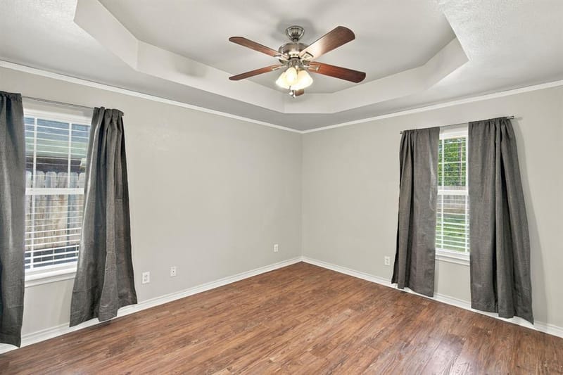 806 Oak Drive, Ennis TX 75119 - Photo 15