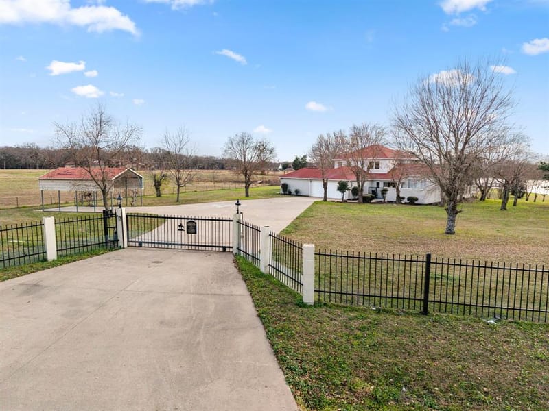 8862 County Road 4028, Kemp TX 75143 - Photo 35