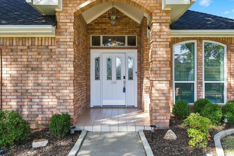 210 Santa Fe Trail, Waxahachie TX 75165 - Photo 6