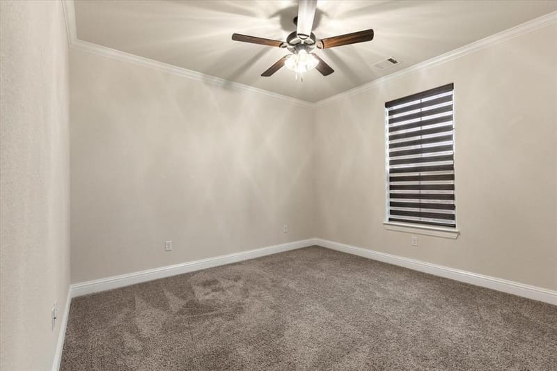 716 Coastal Meadows Court, Granbury TX 76049 - Photo 27