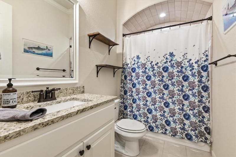 716 Coastal Meadows Court, Granbury TX 76049 - Photo 26