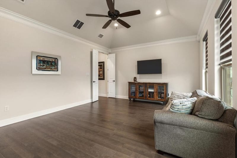 716 Coastal Meadows Court, Granbury TX 76049 - Photo 24