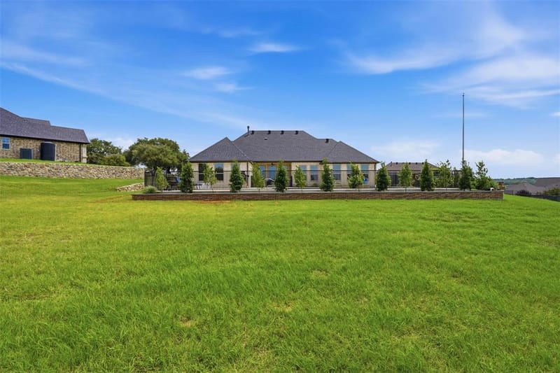 716 Coastal Meadows Court, Granbury TX 76049 - Photo 37
