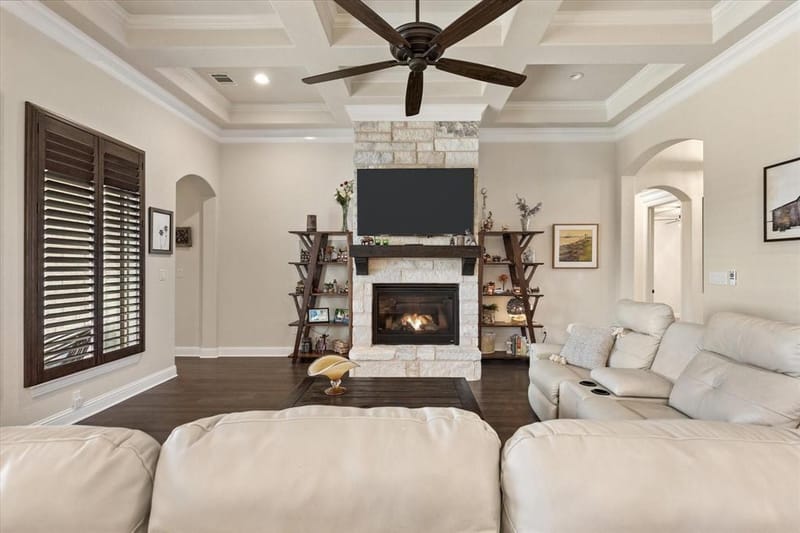 716 Coastal Meadows Court, Granbury TX 76049 - Photo 11