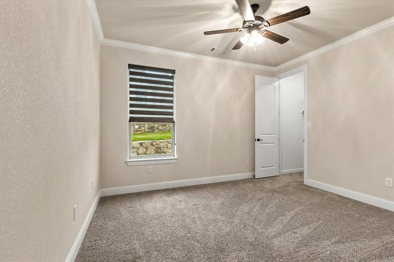 716 Coastal Meadows Court, Granbury TX 76049 - Photo 29