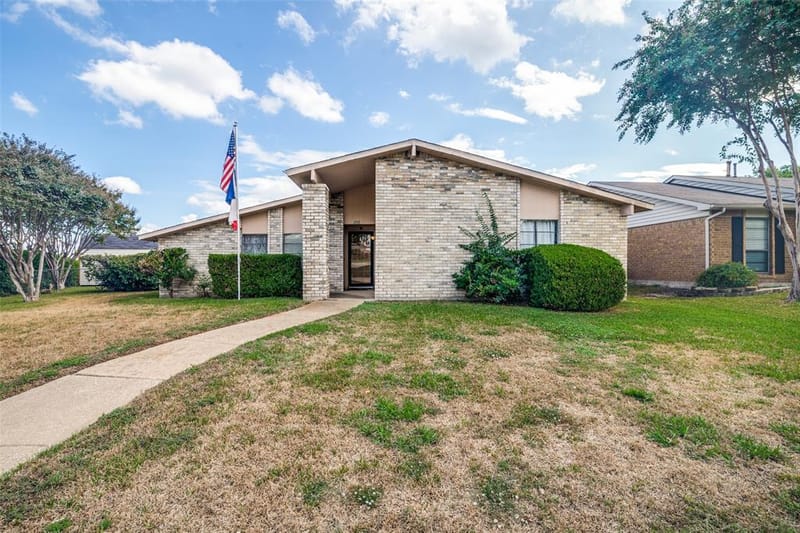 4332 O Hare Drive, Mesquite TX 75150 - Photo 2