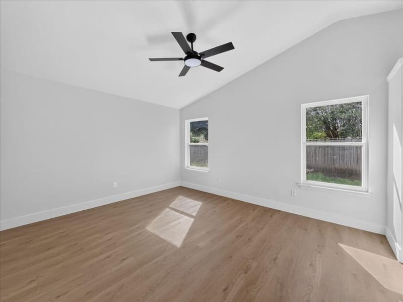 5502 Bainbridge Drive, Arlington TX 76018 - Photo 13