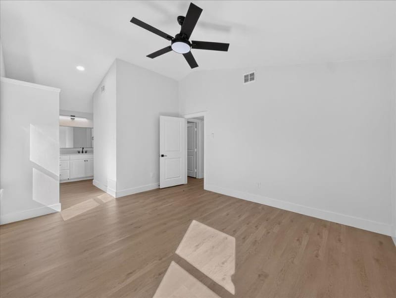 5502 Bainbridge Drive, Arlington TX 76018 - Photo 8
