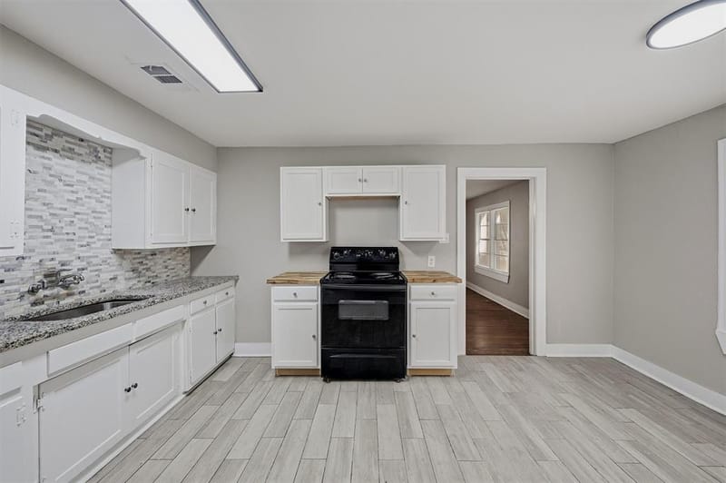 1218 S Maxey Street, Sherman TX 75090 - Photo 10