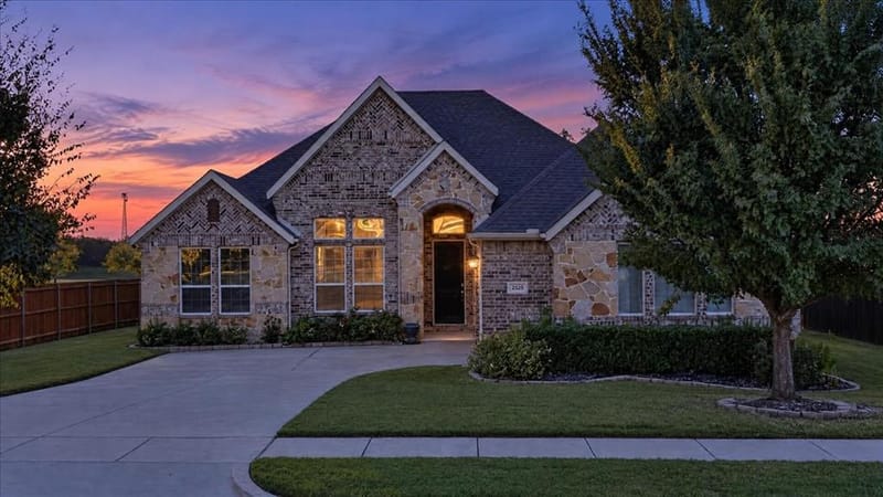 2525 Perdenales Drive, Royse City TX 75189 - Photo 3