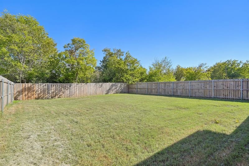 1221 S Rockwall Avenue, Terrell TX 75160 - Photo 34