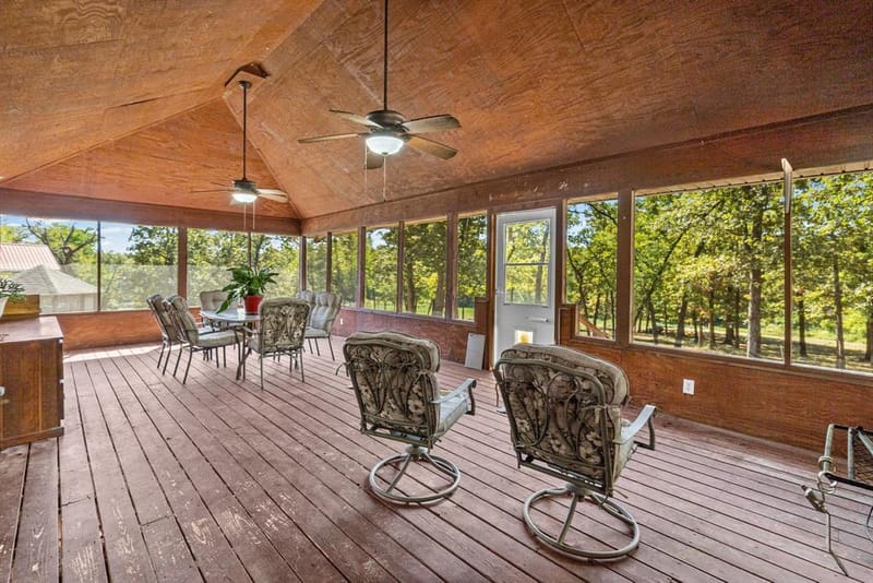 270 County Road 1946 # 1946, Emory TX 75440 - Photo 12