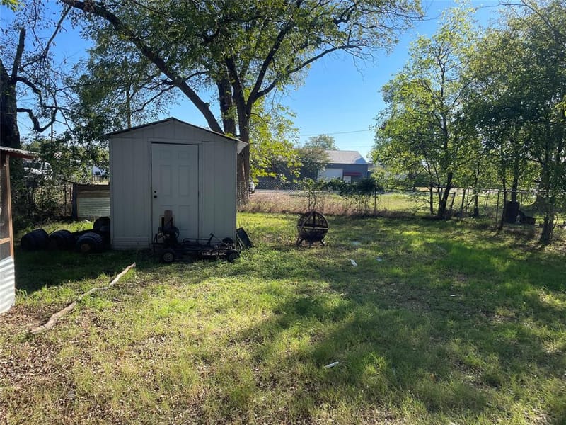 706 E High Street, Terrell TX 75160 - Photo 13
