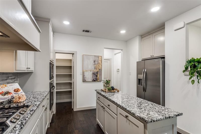 1423 Lamb Drive, Plano TX 75075 - Photo 2