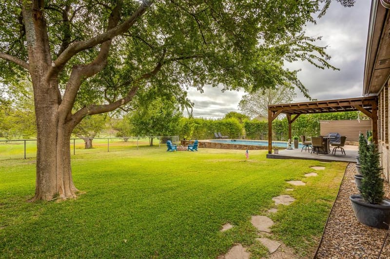 116 Sandstone Lane, Weatherford TX 76085 - Photo 36