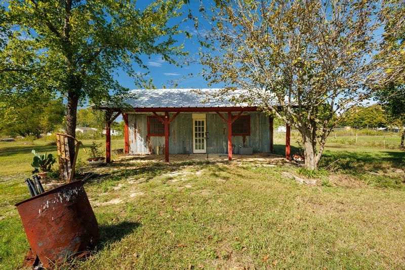 173 Hurst Circle, Ferris TX 75125 - Photo 21